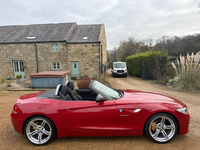 BMW Z4 2.0 20i M Sport Auto sDrive Euro 5 2dr Convertible Petrol Red